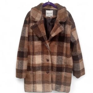 AE Brown Plaid Teddy Coat Size Medium